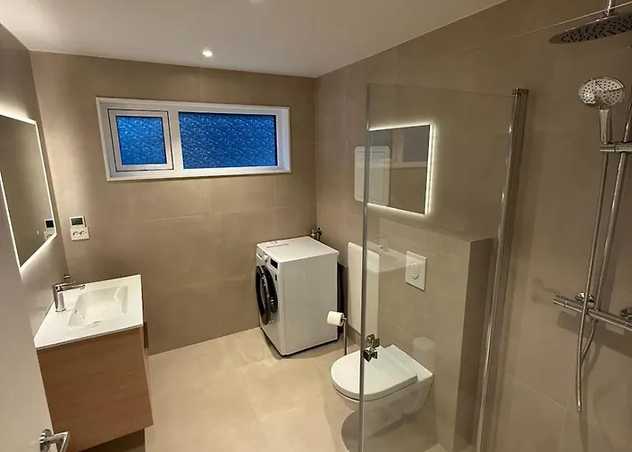 In A Single Dwelling With 2 Bedrooms Kristiansand